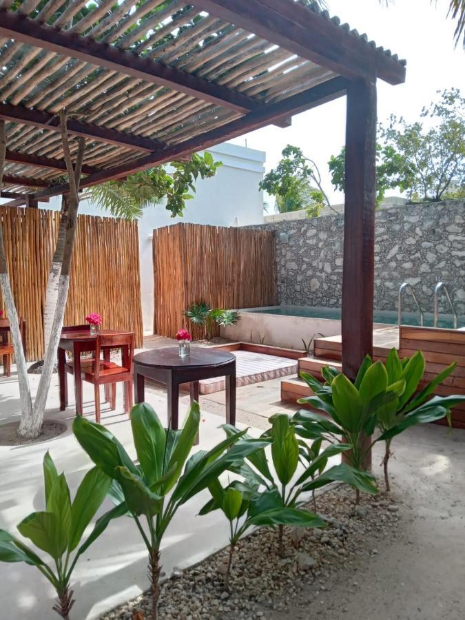 Pina Coloradas Ecolodge Yuluc 外观 照片
